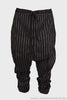 Pluslavie / Plü Hose mit Tiefschritt in schwarz mit feinen Streifen (pinstripe) - hochwertiges Polyester