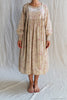 Les Ours Kleid SAMAYA in beige mit Flowerprint in altrosa (liberty beige pink) - supersofte Baumwolle