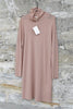 by basics Kleid mit lockeren Rollkragen 7019 in nude/rosa - softe Merinowolle