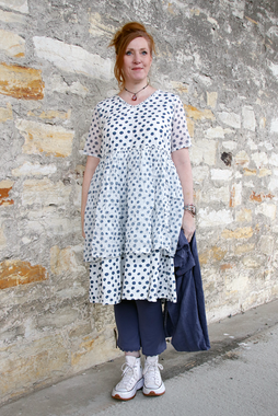 *Ewa i Walla Kleid DINTI 55888 in weiß mit blauen Punkten (original) - reine Baumwolle