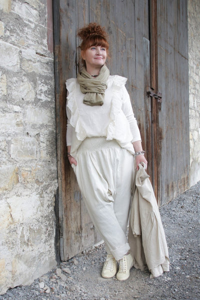 Les Ours Top TAMARIN mit Rüschen in altweiss (ecru) - zarter Voile aus reiner Baumwolle4